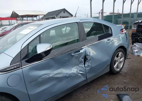 2013 Chevrolet Volt from USA, damaged, VIN 1G1RC6E44DU144459